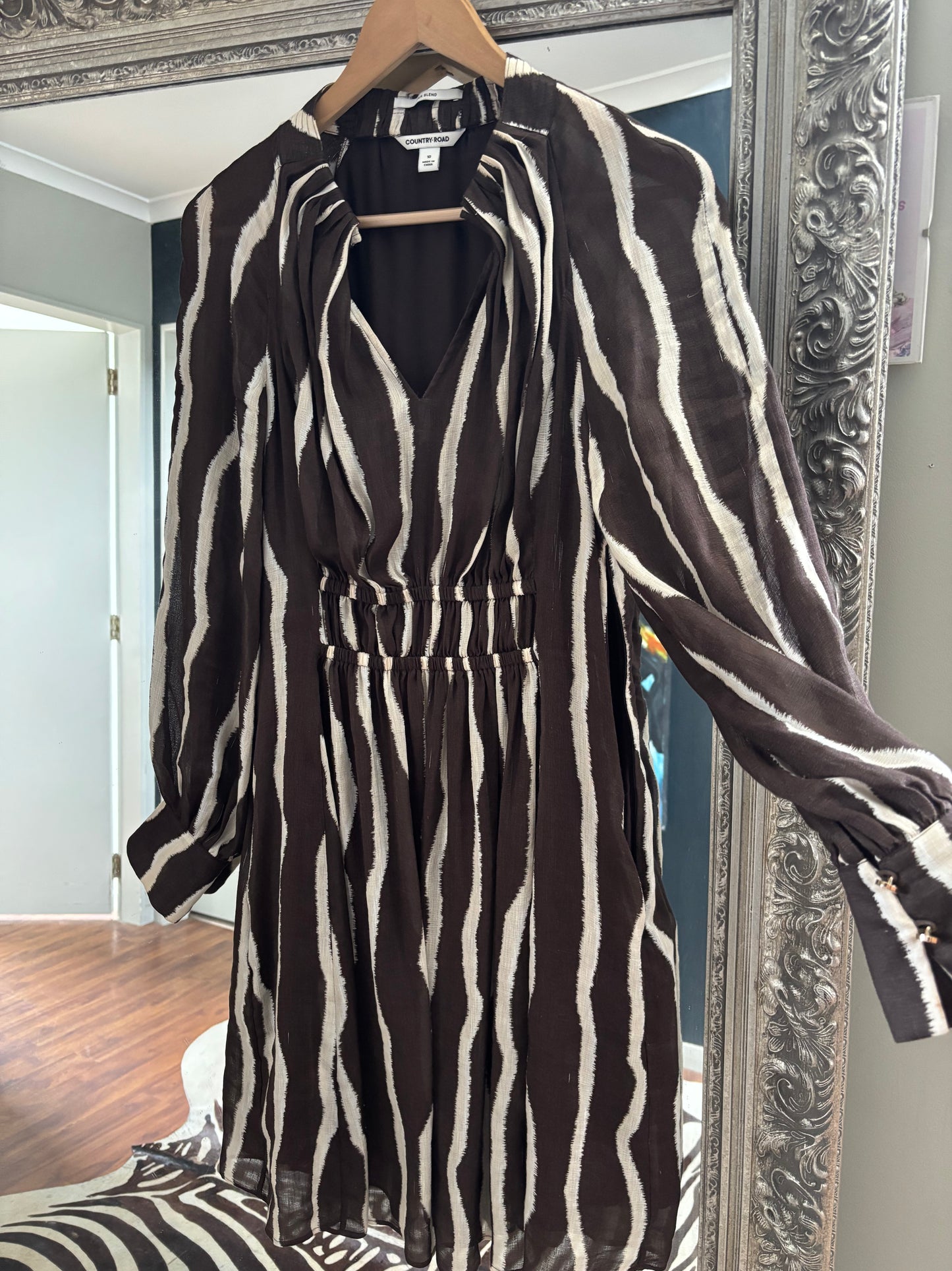 COUNTRY ROAD Silk Blend Dress