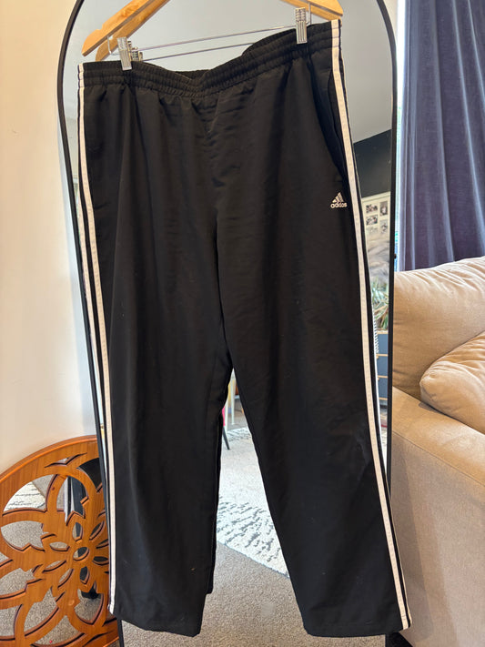 ADIDAS Pants